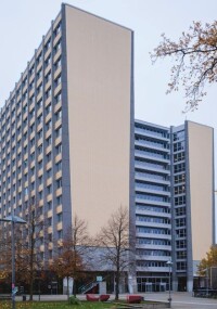 WindowMaster ermöglicht weitestgehend natürliche Lüftung des Philosophenturms