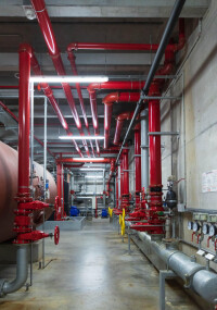 Neue zertifizierte Befestigungstechnik von Fischer für sichere Sprinkleranlagen