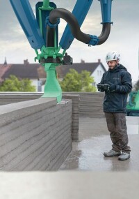 Instatiq P1: 3D-Betondrucker mit 26 m Roboterarm bringt Normbeton auf die Baustelle