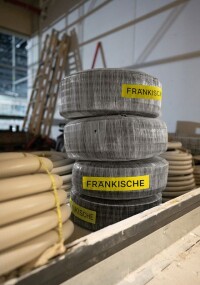 Fränkische fördert nachhaltiges Bauen mit Elektroinstallationsrohren aus Regenerat
