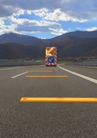 Warnschwellen sollen Sicherheit auf Straßen erhöhen