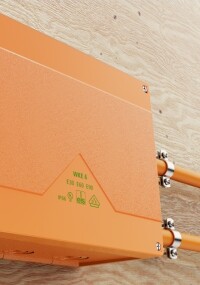 Montage von WKE-Brandschutzabzweigkästen auch auf Holz möglich?