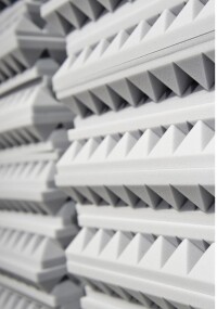 BASF-Melaminharzschaum Basotect EcoBalanced in raumakustischen Elementen