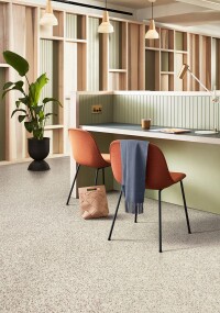 Interface präsentiert LVT-Kollektion In The Mix