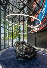 Artemide: Repräsentatives Lichtkonzept in BMW-Niederlassung