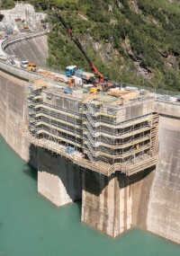 Doka: Schalungs- und Gerüsttechnik für die Staumauer Wasserfallboden in Kaprun