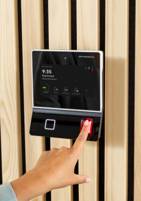 Dormakaba Terminals der neuen K7-Reihe unterstützen individuelle Arbeitszeitmodelle