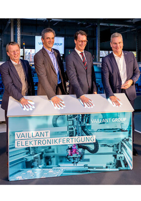 Vaillant Group eröffnet Elektronikfabrik in Remscheid