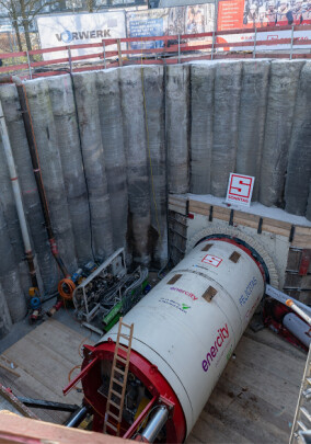 Enercity: Tunnelbau für Fernwärme-, Wasser- und Stromleitungen unter dem Mittellandkanal