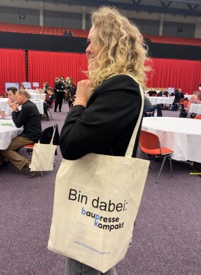 30 Jahre baupressekompakt: Branchentreff für Bauindustrie und Fachredaktionen