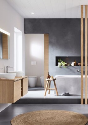 Fugenloses Bad: Duravit zeigt neue Materialien für moderne Raumkonzepte
