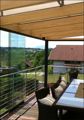 Loggia-Verglasungen schaffen flexible Übergänge und erweitern den Wohnraum