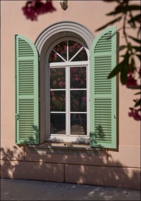 Denkmalgetreue Aluminiumläden für das Seniorenheim Saint-Maur