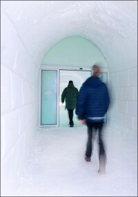 Dormakaba: Test neuer Zutrittssysteme im nördlichsten Eishotel der Welt