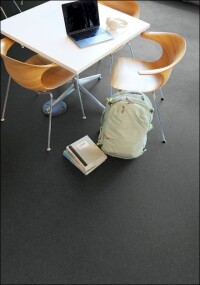 Erweitere Farbpalette für Bahnenbelag Noraplan Stone