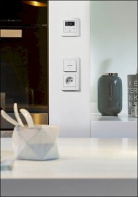 Signify und JUNG gemeinsam für intelligente Gebäudesteuerung