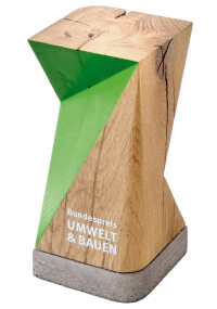 Bundespreis Umwelt & Bauen für vorbildlichen Bestandsumbau verliehen