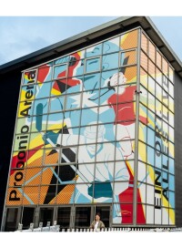 Kunst am Bau: Glasfassade der Probonio Arena eingeweiht