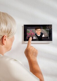 Hager erweitert Türkommunikationssystem Intercom