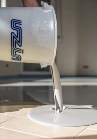 Uzin erweitert FusionTec Sortiment um zwei neue Spachtelmassen