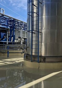 WHG-konforme Beschichtung für Auffangflächen in Industrieanlagen