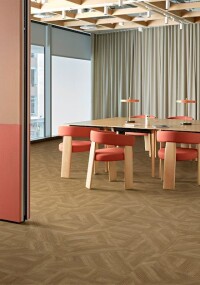Neue Interface LVT-Kollektion in Parkettoptik