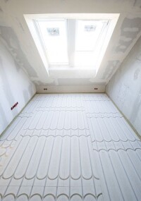 Fermacell Therm25 kombiniert Trockenestrich und Fußbodenheizung