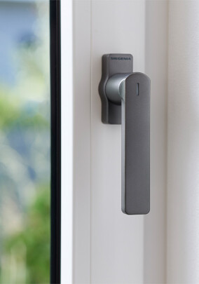 Siegenia: Neue Generation des smarten Fenstergriffs