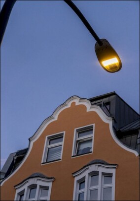 Signify testet Tunable Beam Technologie für Straßenbeleuchtung in Köln