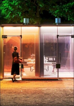 TOTO systematisiert Universal Design als Planungsprinzip für inklusive Sanitärarchitektur