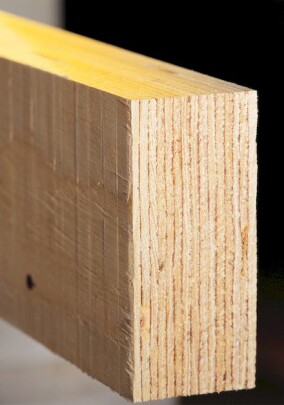 Metsä Wood: Brandschutzkatalog belegt REI 90 für Wandaufbauten mit 45 mm Kerto-LVL-Ständern